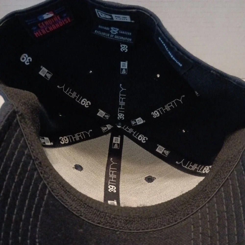 Cleveland Indians Fitted Hat Men's‎ Size M/L